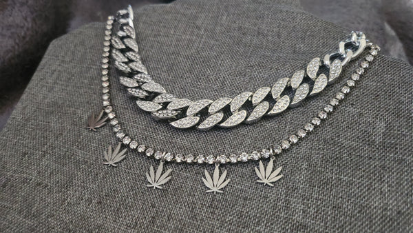 Linked up Silver kush choker