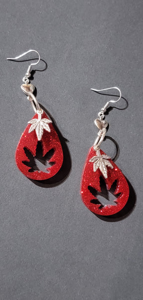 Small Ruby red herb and hearts
